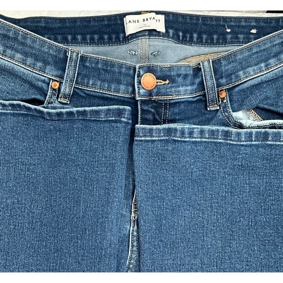 Lane Bryant Women's 16 Flare Leg Blue Denim Jeans Mid-Rise Stretch Waist - Picture 1 of 9